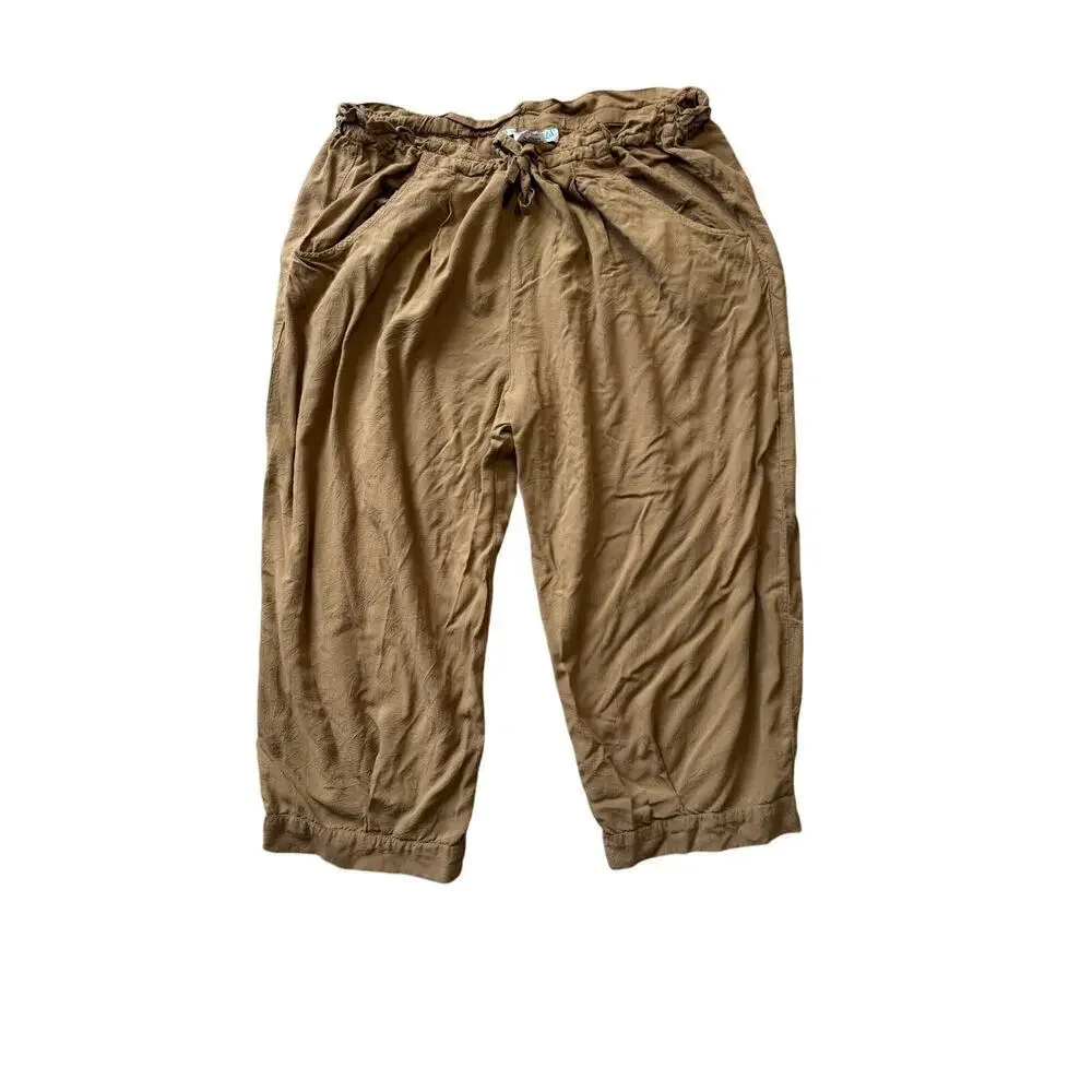 VINTAGE JAMS WORLD Bloomer Capri/Cropped khaki/tan pants, size women's Large